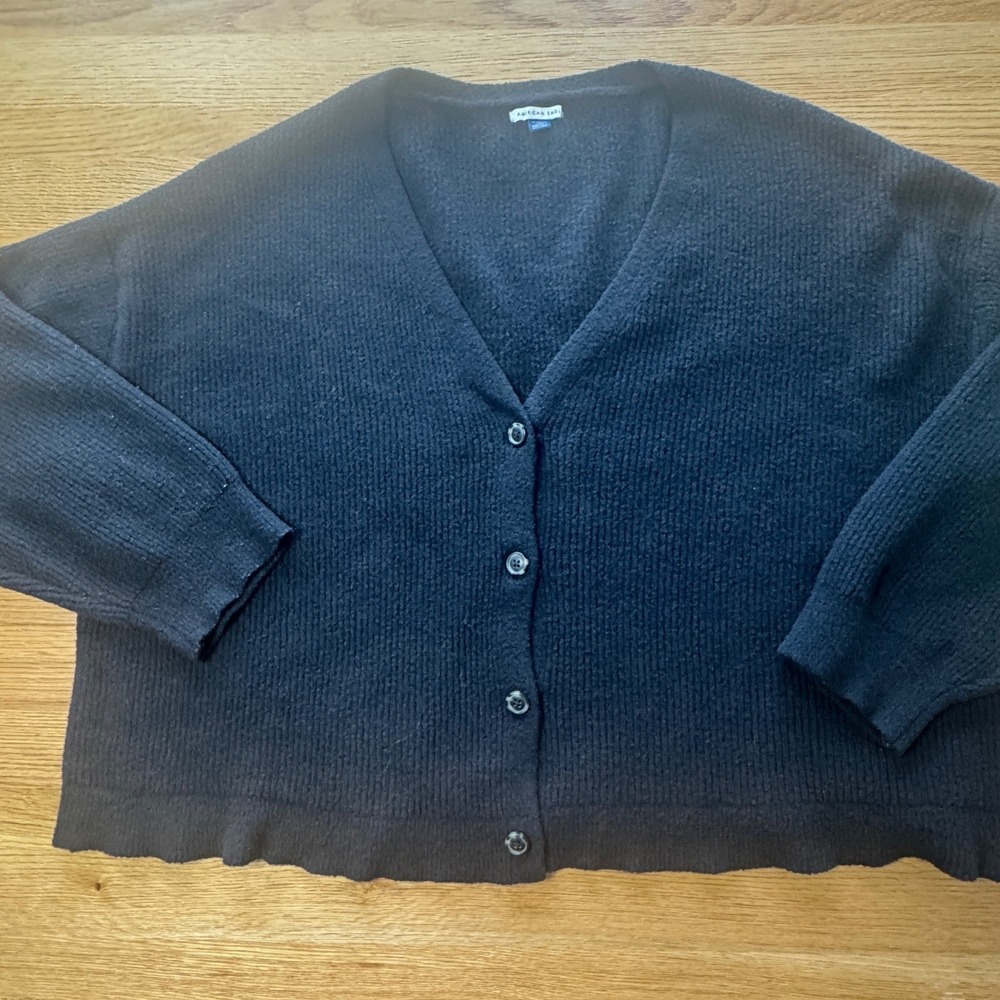 American Eagle Women XL Black Oversized V-Neck Ribbed Knit Button Front Cardigan